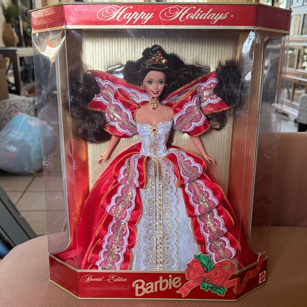 Barbie Holiday Edition Doll - Red and White Elegance 1997